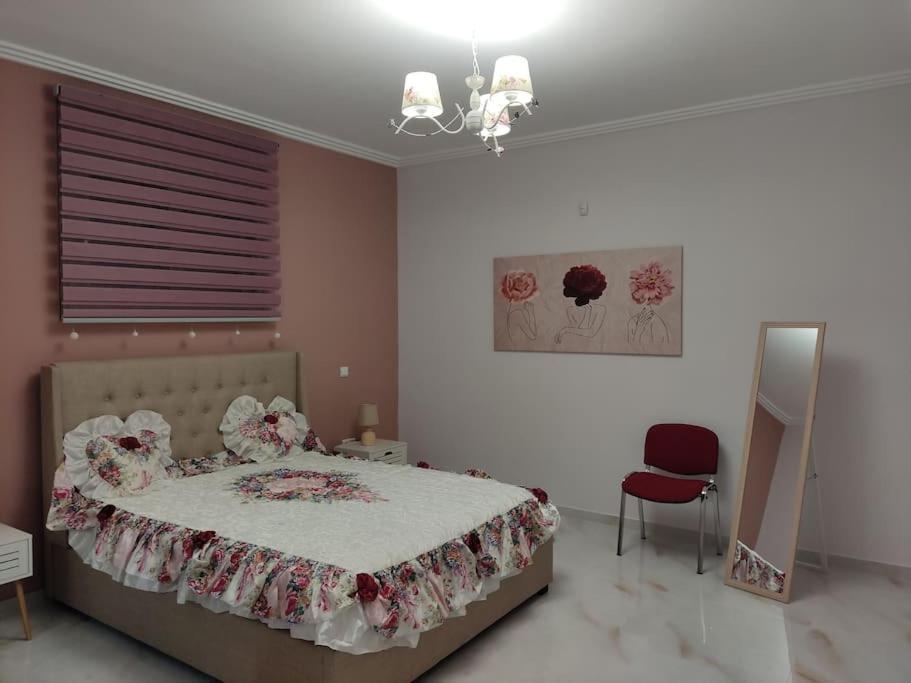 Ebony And Ivory Suites Dhrosia Exteriör bild